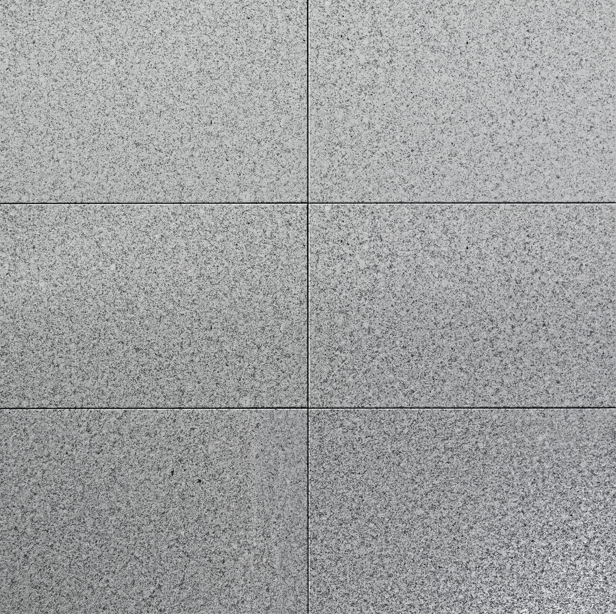Formatplatten aus Naturstein, Granit grau geflammt, gesägt & gebürstet